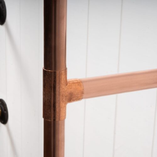 Floor-Mounted-Shelving-Unit-Without-Shelves-Thick-Copper-Pipe-Style-4