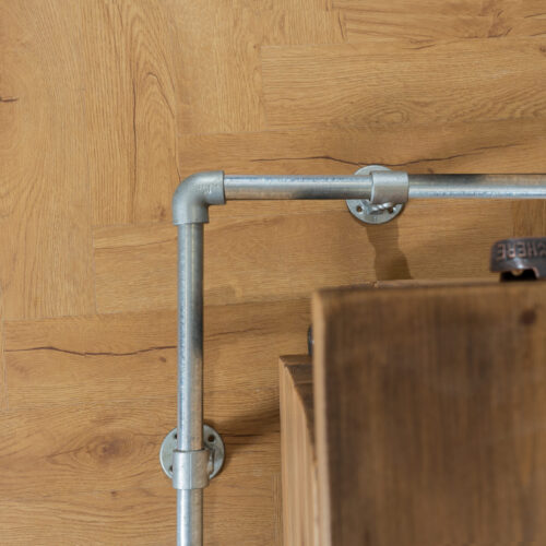 Bar/Kitchen-Corner-Foot-Rail-Industrial-Silver-Key-Clamp-4