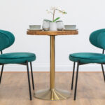 round-reclaimed-timber-cafe-&-bistro-table-gold-round-leg-style-5