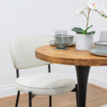 round-reclaimed-timber-cafe-&-bistro-table-black-round-tapered-leg-style-5
