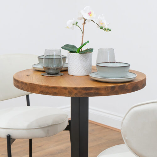 round-reclaimed-timber-cafe-&-bistro-table-black-square-leg-style-6