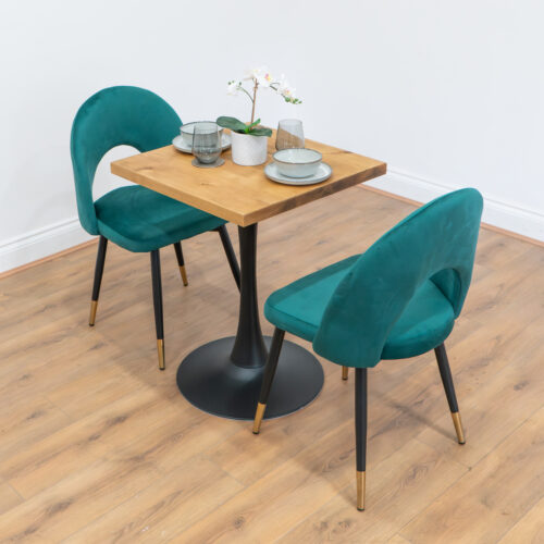 Black-round-tapered-cafe-&-bistro-table-reclaimed-timber-style-6